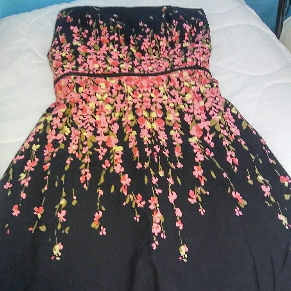 LOFT Strapless Summer Dress
